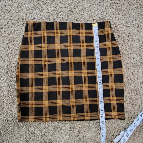 MINI SKIRT WITH MATCHING TOP - Picture 5 of 9